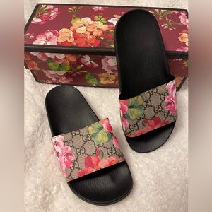 Gucci Blooms Floral Slides